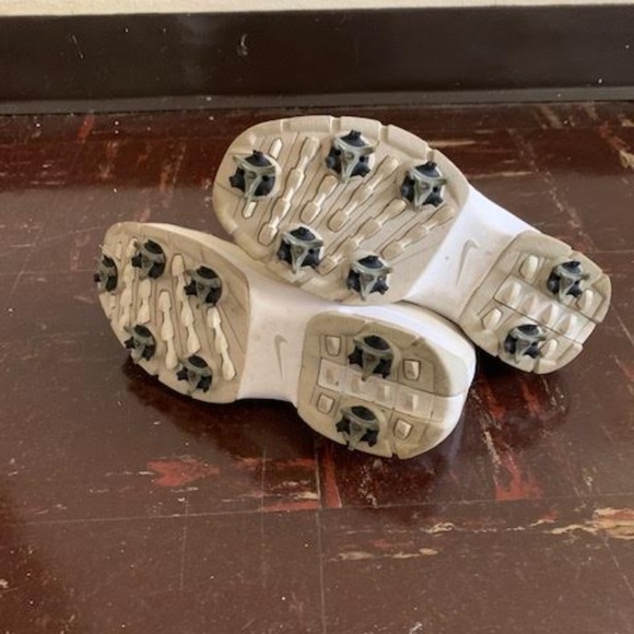 Nike Womens Golf Shoes - Picture 5 of 5